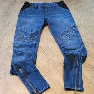 BCBGMAXAZRIA size 26 maternity moto jeans